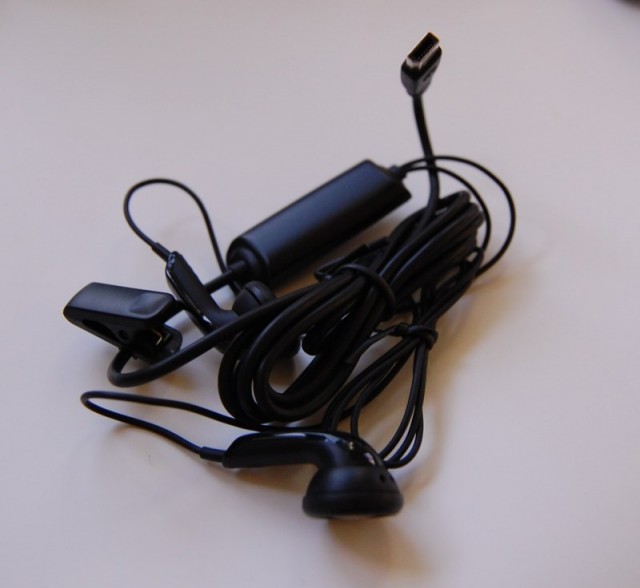 necatpace_org-20081027-tecnologia-t_mobile_g1_google_android-016